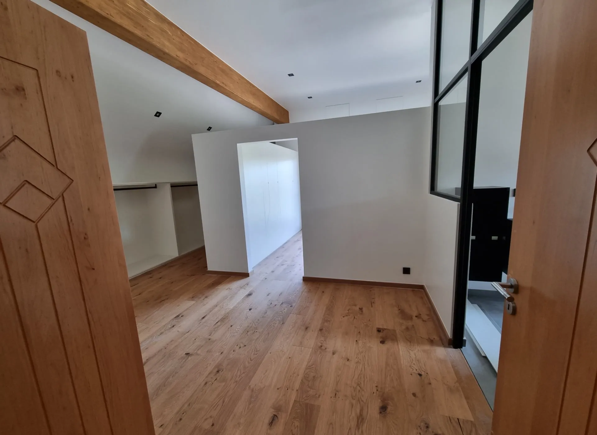 Chambre suite parentale rénovée à Schieren par BauArt, photo 3