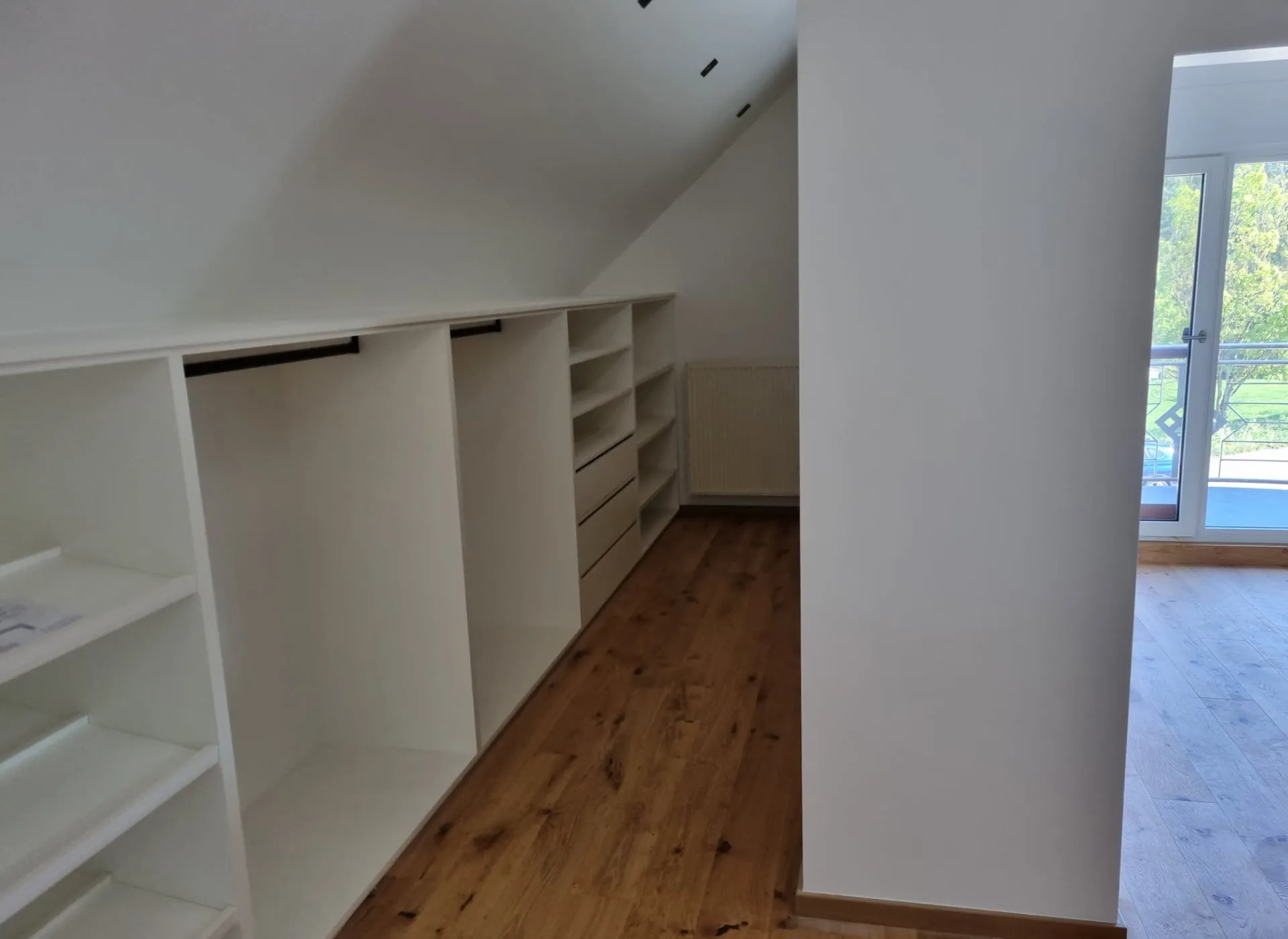 Chambre suite parentale rénovée à Schieren par BauArt, photo 5