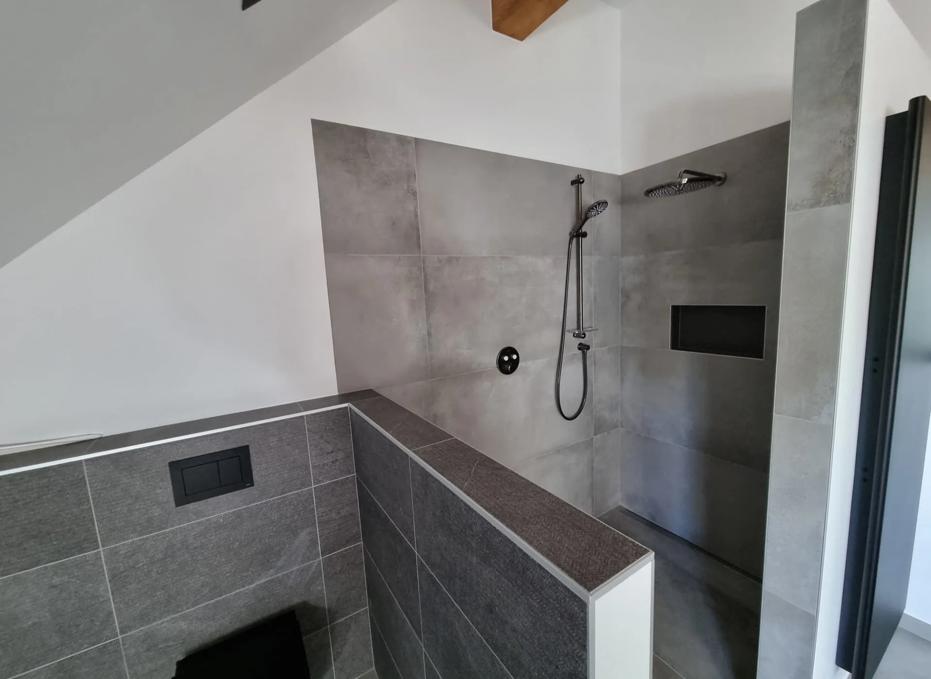 Chambre suite parentale rénovée à Schieren par BauArt, photo 19